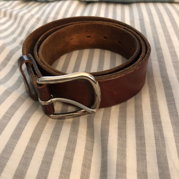 levi's leather belt price